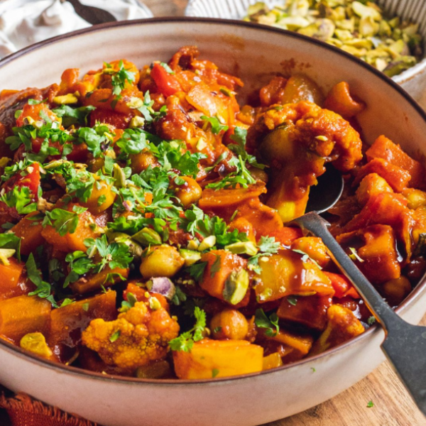 A favourite of ours, this Moroccan Vegetable Tagine is really easy to make, packed with flavour and incredibly good for you!