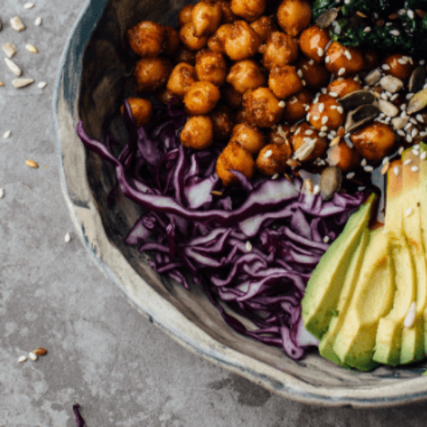 A few for the eyes and the stomach! This Teriyaki Buddha Bowl is full of delicious flavours and textures, as well as loads of nutrients, vitamins and protein.