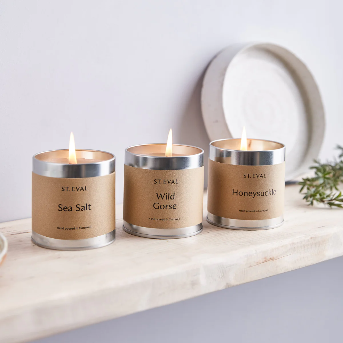 Enjoy sustainably crafted candles, diffusers from St Eval, a brand with people and the planet at their core. Their unique nature-inspired scents imbue the beautiful coast and countryside surrounding us.