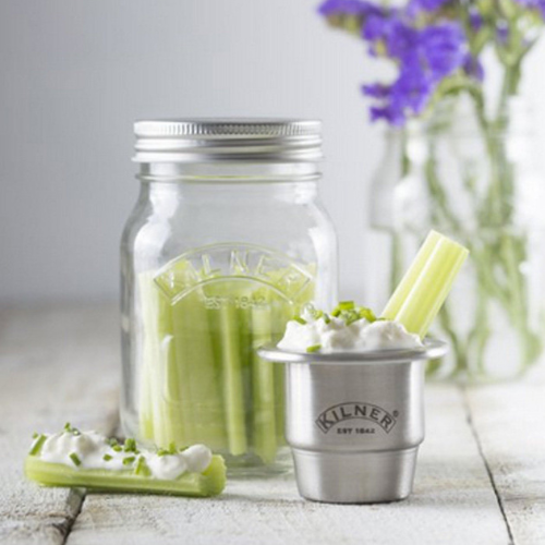 The Kilner Snack On the Go Jars are a healthy way to store and transport lunch, snacks and treats, with a handy removable steel container for keeping dressings and dips separate.