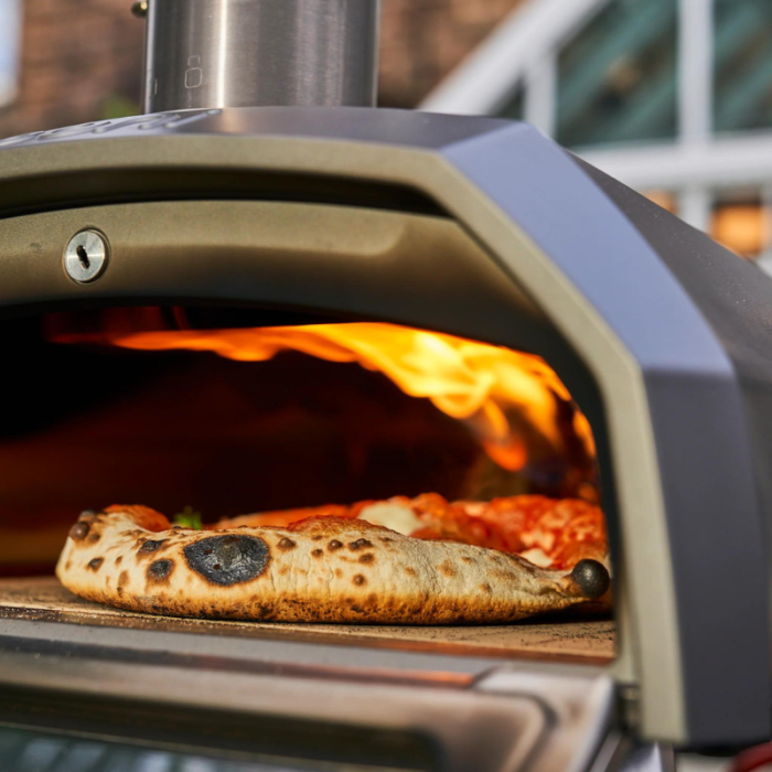 Ooni Karu 12G Multi-Fuel Pizza Oven5